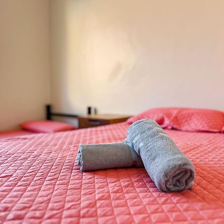 Apartamento Na Praia Do Forte - Poucos Passos Do Mar 卡波布里奥 外观 照片